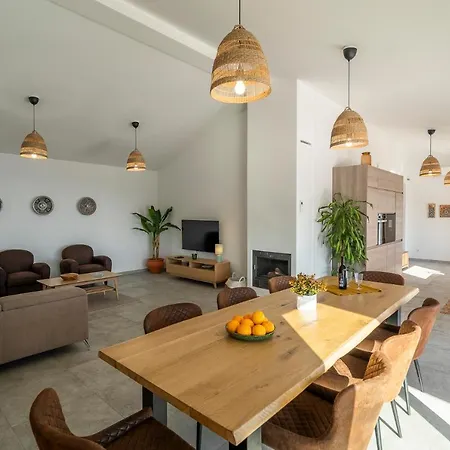 Paseros, Bbq, Pool, Spectacular Sea Views فيلة Cómpeta
